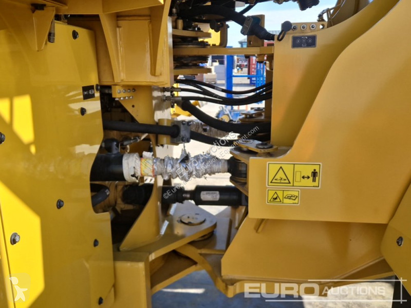 Shovel Caterpillar 950L