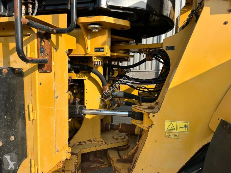 Shovel Caterpillar 980