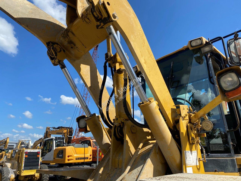 Shovel Caterpillar 938G NVT