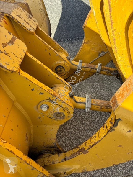 Shovel Caterpillar 980 M