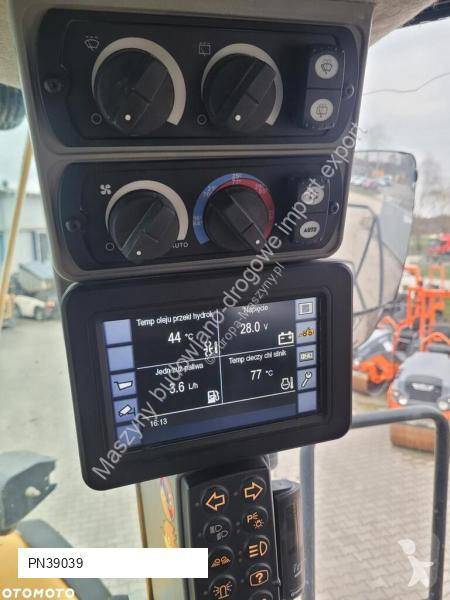 Chargeuse Caterpillar 982M