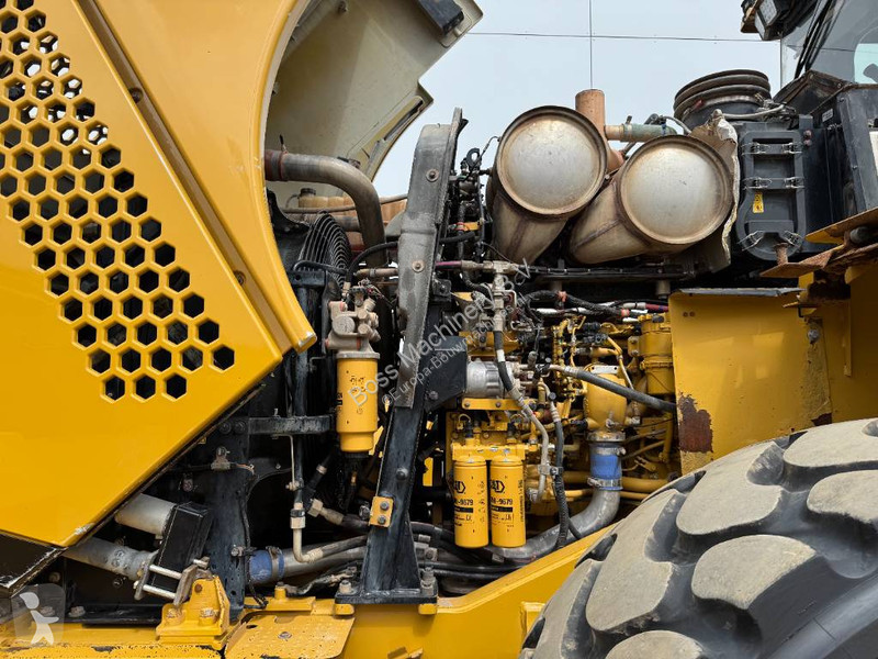Pala Caterpillar 972M - Weight System / Backup...