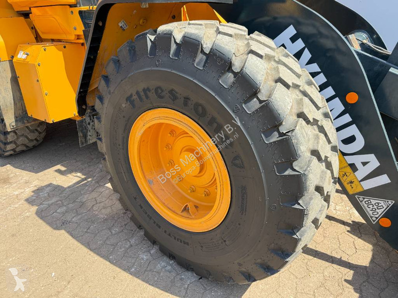 مُحمّلة Hyundai HL940A - Weight System /...
