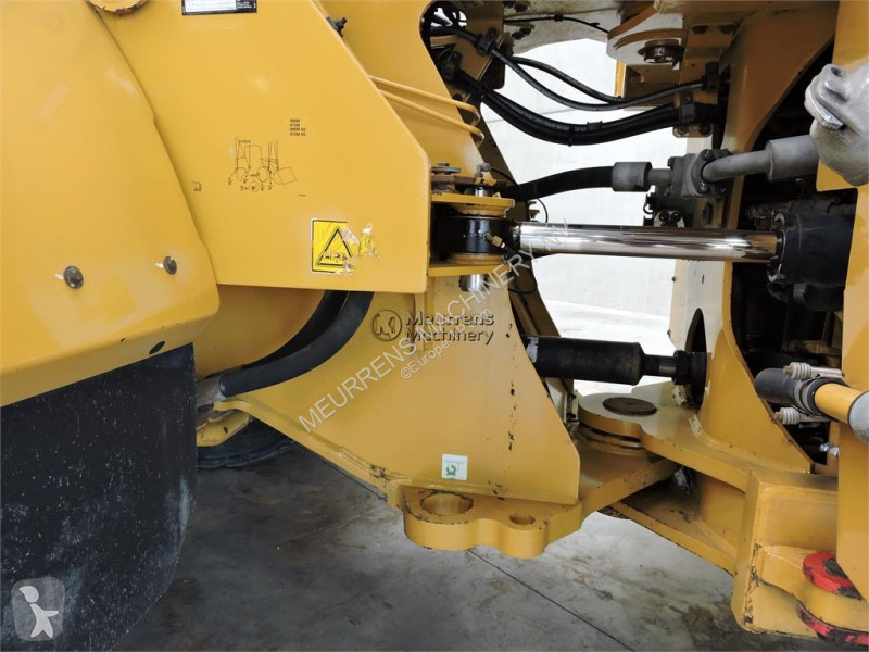 مُحمّلة Caterpillar 3rd Function