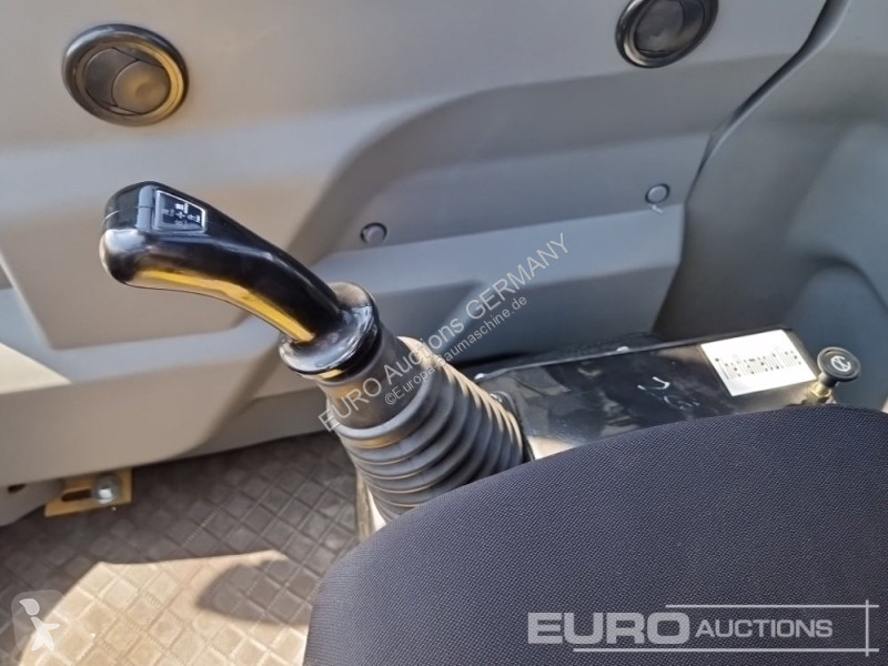 Nakladač  HJ958