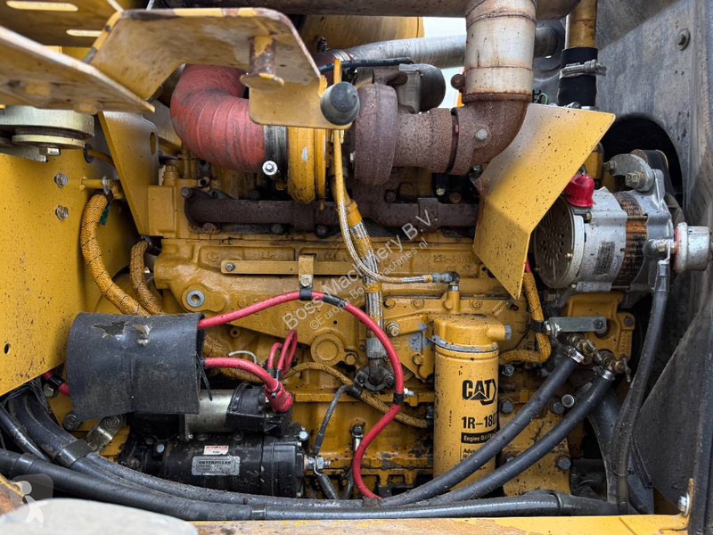 Nakladač Caterpillar 938G - Automatic Greasing...