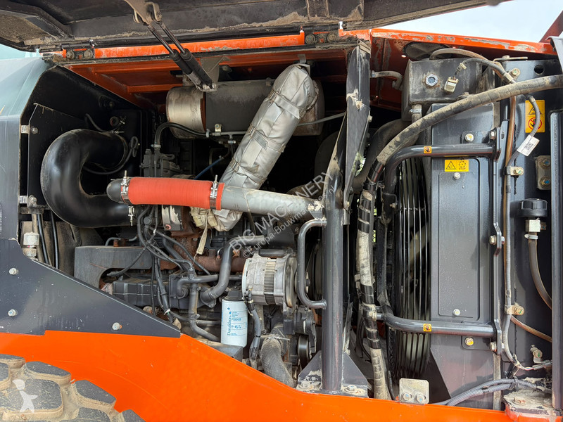 Nakladač Hitachi 5B
