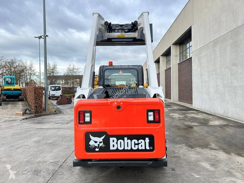 Nakladač Bobcat S510-c4