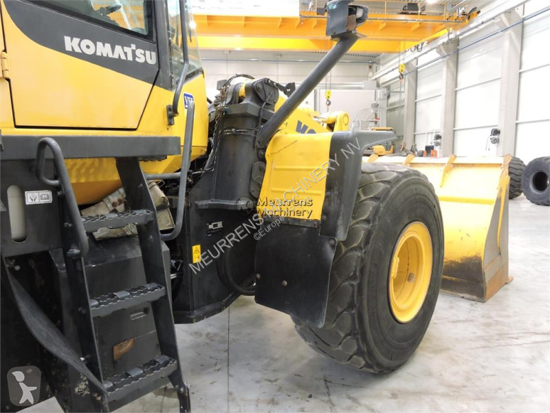 Nakladač Komatsu