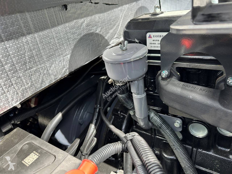 Chargeuse  WL816T