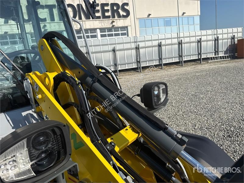 Навантажувач Wacker Neuson WL20e (A09-01)