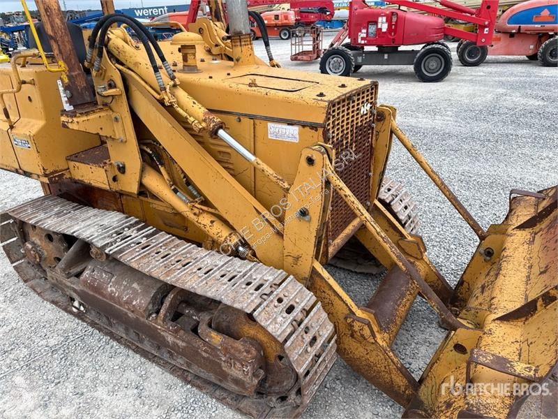 Pala cargadora Komatsu 16 Crawler Loader