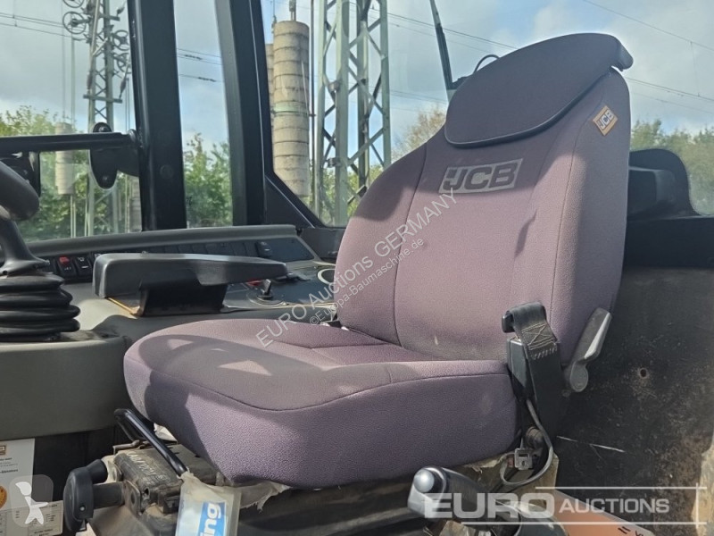 Lastare JCB 409