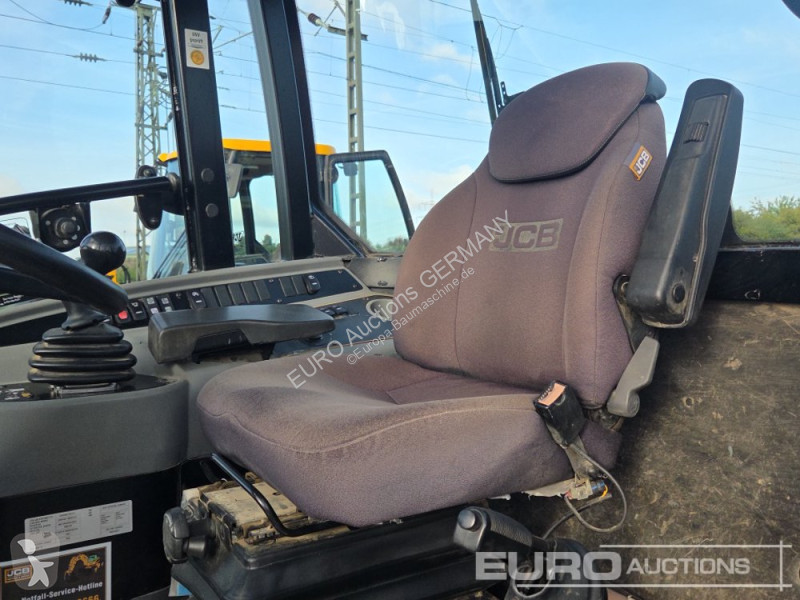 Lastare JCB 409