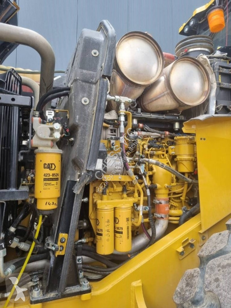 Shovel Caterpillar 972 M  --  LIKE NEW  --...
