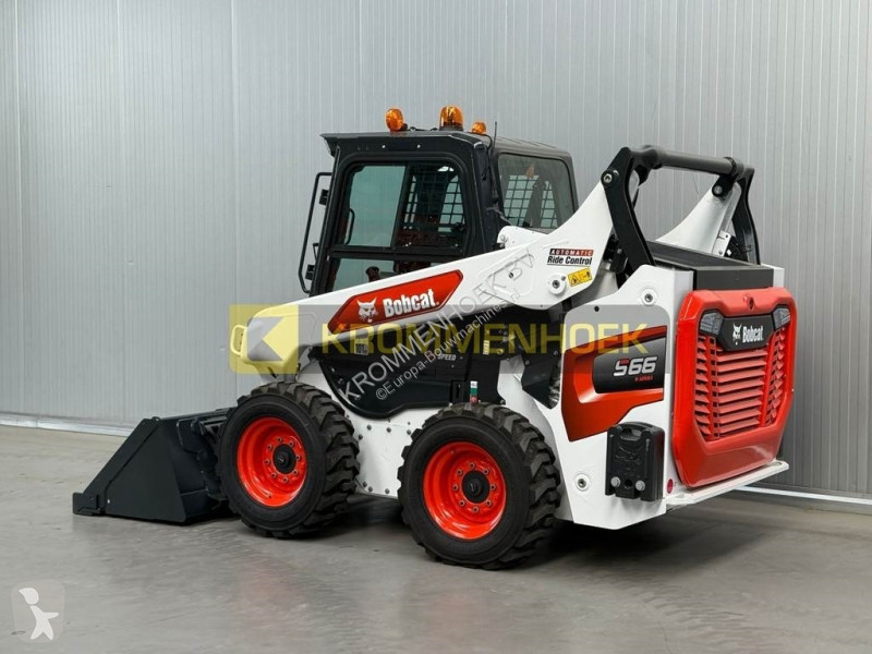 Shovel Bobcat S 66 High Flow Hand/Foot control