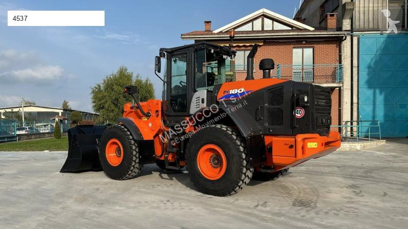 Pala cargadora Hitachi -5B