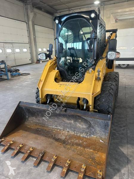 Pala cargadora Caterpillar 262D3