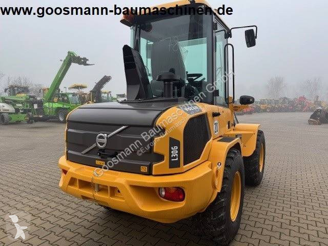 مُحمّلة Volvo L30G