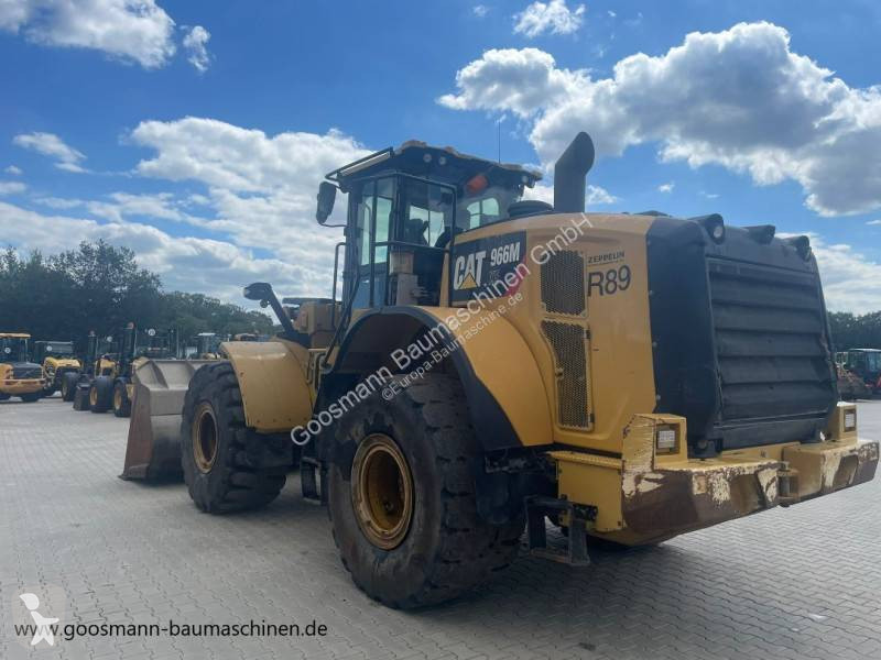 Shovel Caterpillar 966 M
