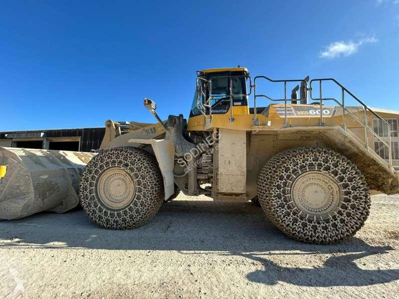 Incarcator Komatsu  WA600-8E0