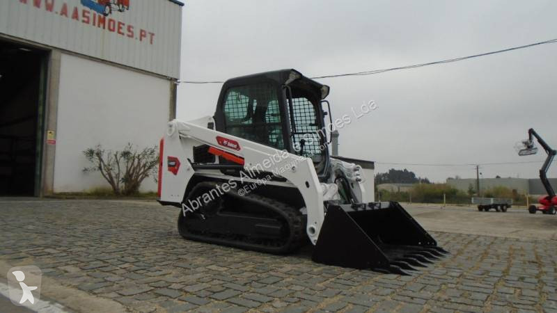 Pá carregadora Bobcat T 450