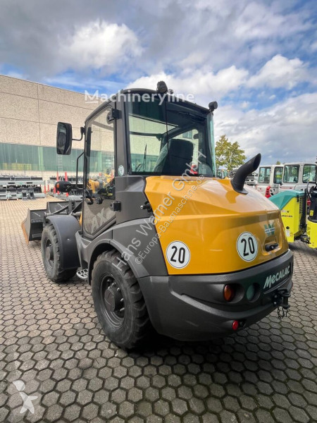 Incarcator Mecalac AX 700