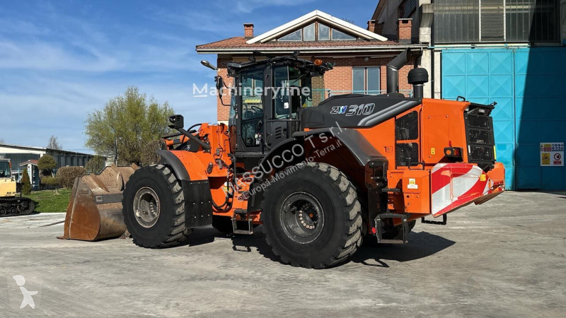 Shovel Hitachi -7