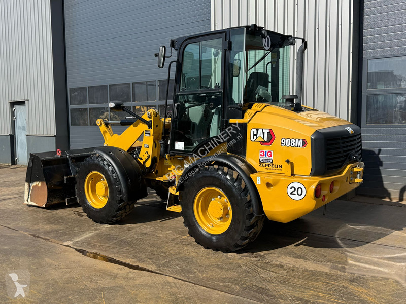 Shovel Caterpillar M