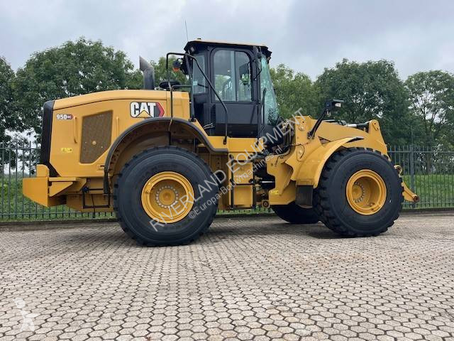 Incarcator Caterpillar from 2022 only 2235...