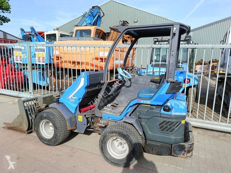Pala MultiOne 6.3 SD minishovel loader lader...