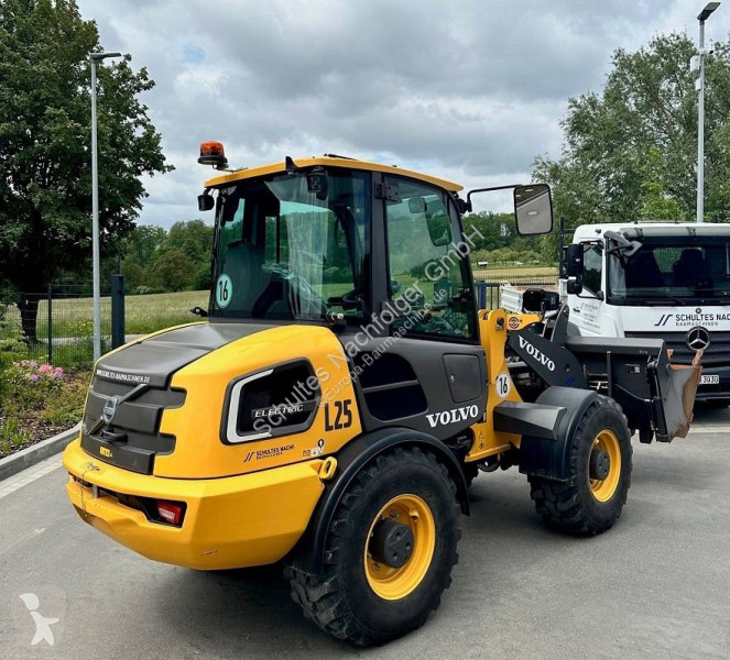 Incarcator Volvo L 25 Electric