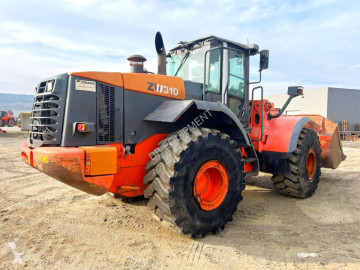 Pala cargadora de ruedas Hitachi