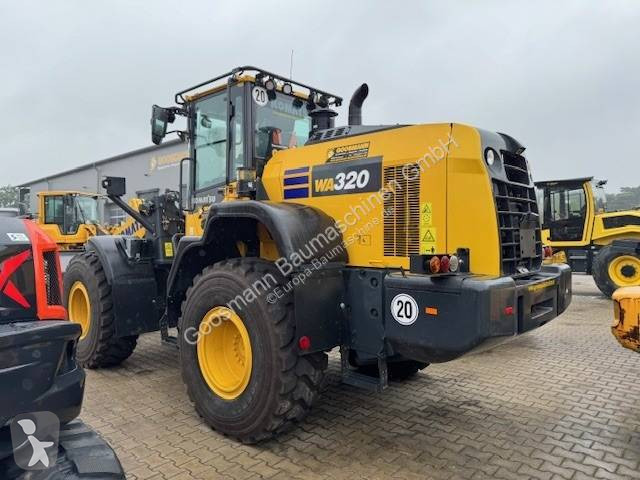 Shovel Komatsu WA 320-8