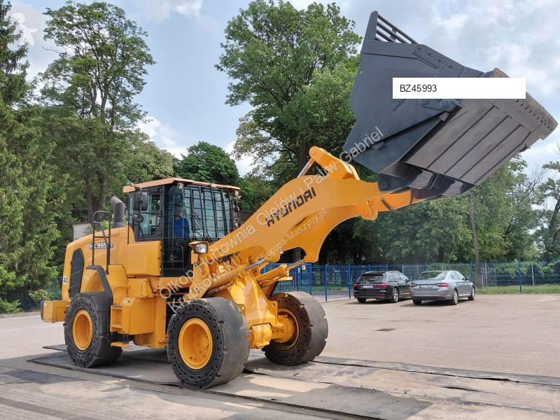 مُحمّلة Hyundai HL955XT /Tylko Sprzedaż