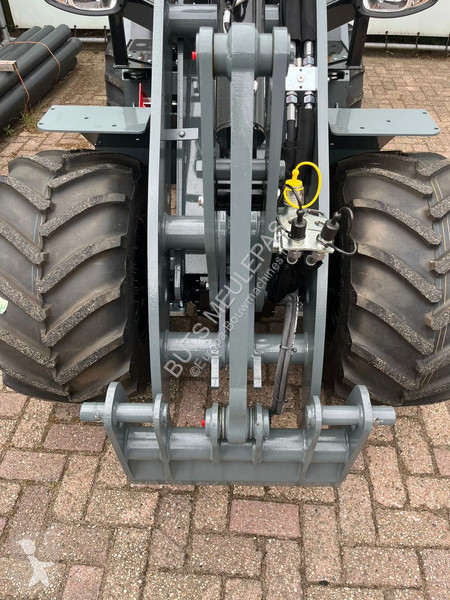 Læssemaskine Giant G2700 HD+