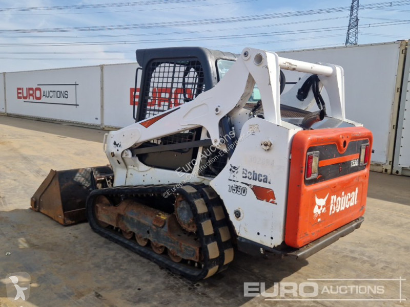 Shovel Bobcat T590