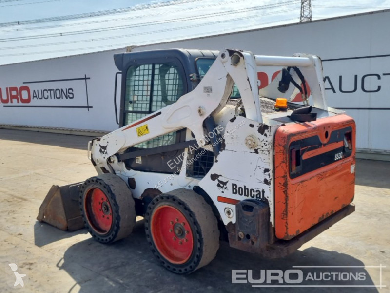 Shovel Bobcat S530