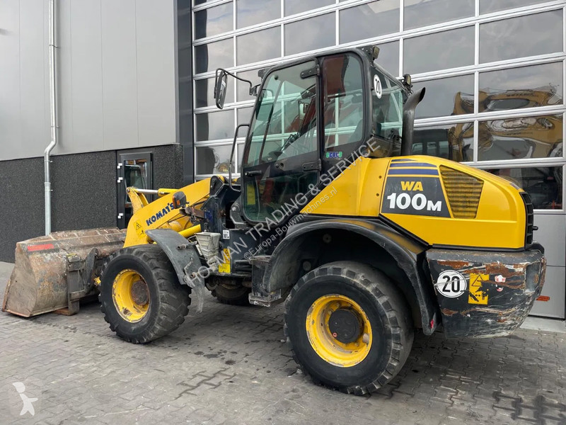 Shovel Komatsu WA100