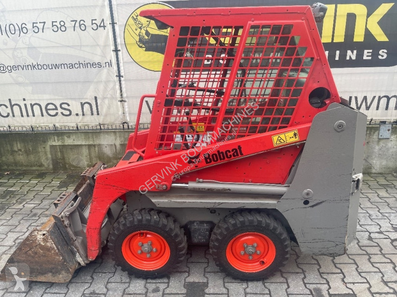 Shovel Bobcat