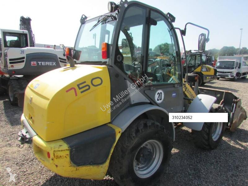 مُحمّلة Kramer 750 Radlader 26.000€ netto 5075