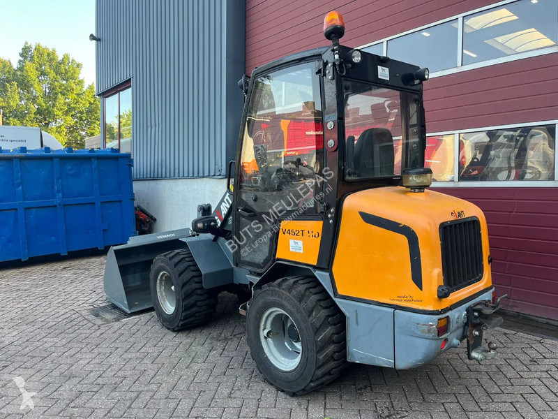 Shovel Giant V 452 T HD met kenteken en cabine