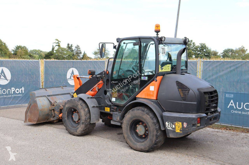 Pá carregadora Komatsu WA70-7