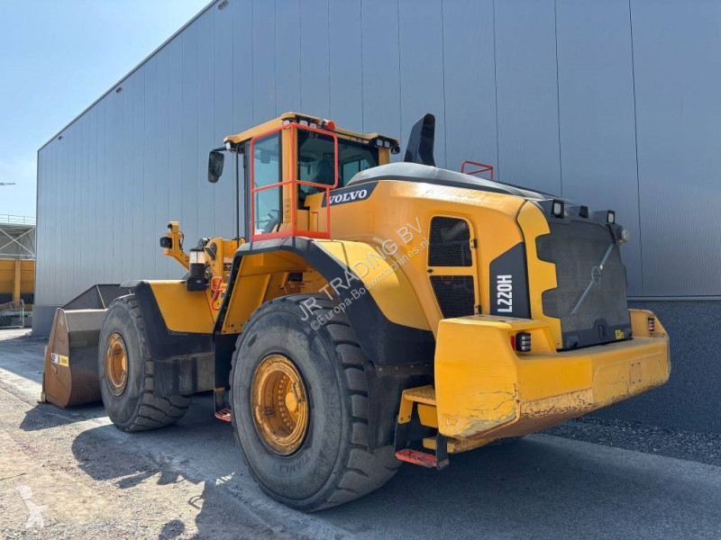 Shovel Volvo L 220 H (CDC+ Co pilot)