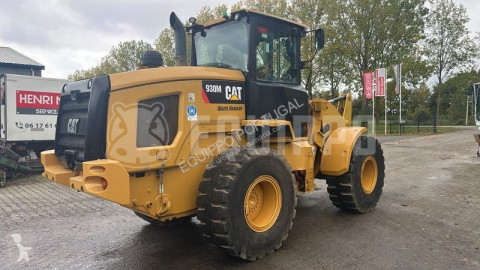 Pá carregadora sobre pneus Caterpillar