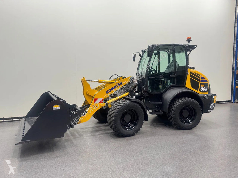 Chargeuse Komatsu WA80M-8E0 NIEUW