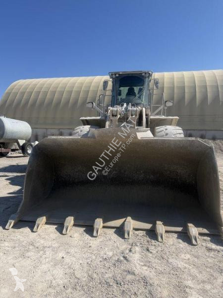 Chargeuse Caterpillar  980M