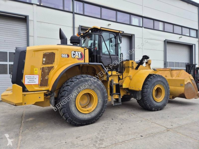 Nakladač Caterpillar 966-14