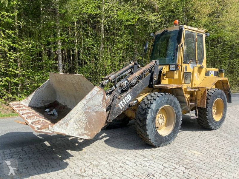 Chargeuse Caterpillar IT 12 B