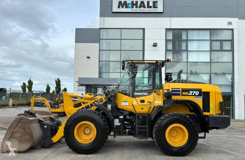 Chargeuse Komatsu WA 270-8
